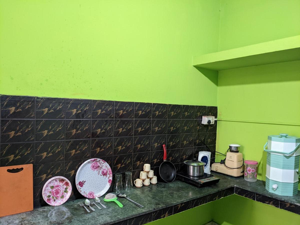 Shree Nivas Homestay Puri Esterno foto
