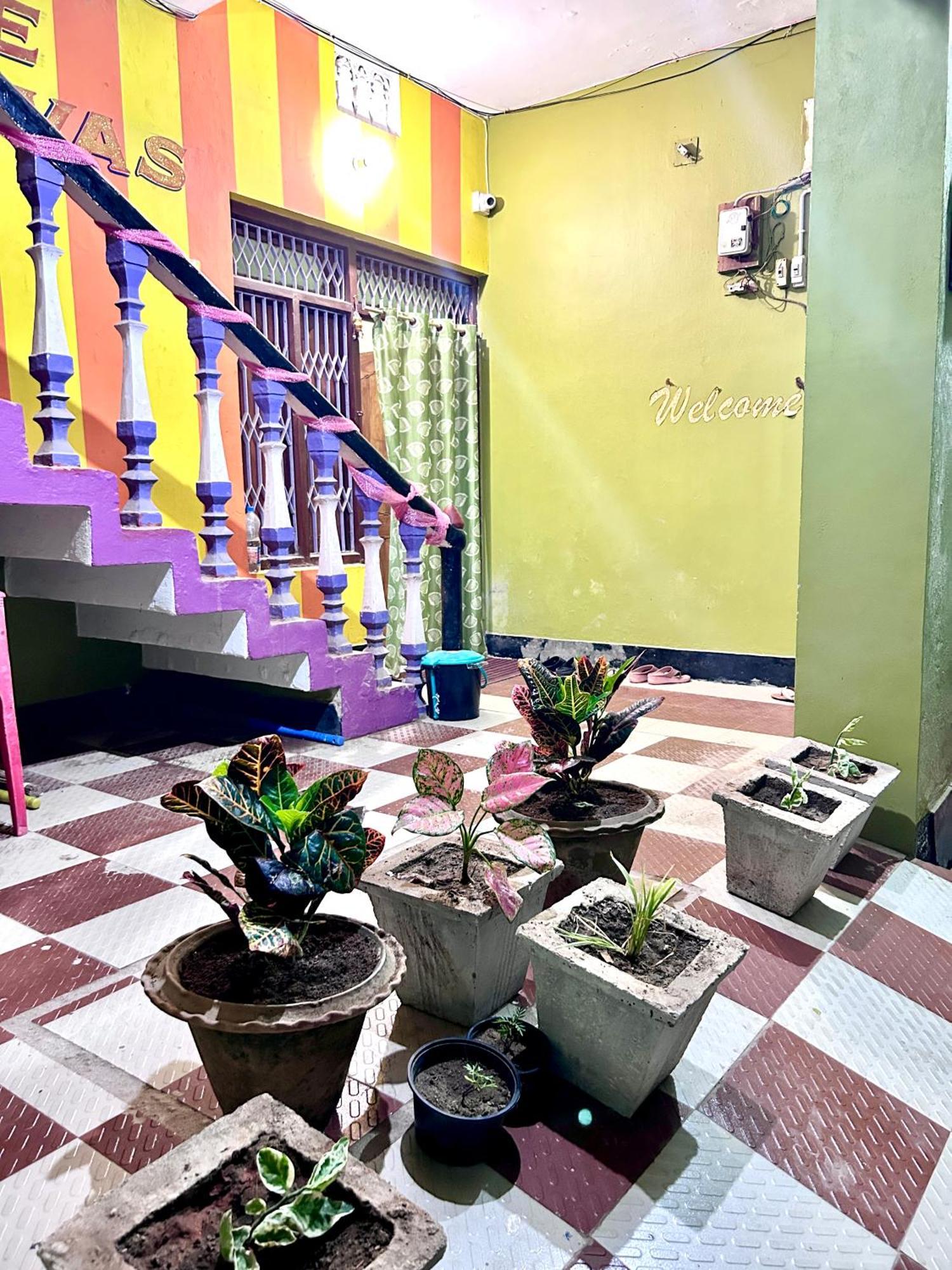 Shree Nivas Homestay Puri Esterno foto